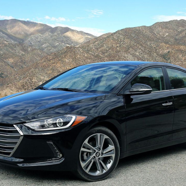 Hyundai Elantra 